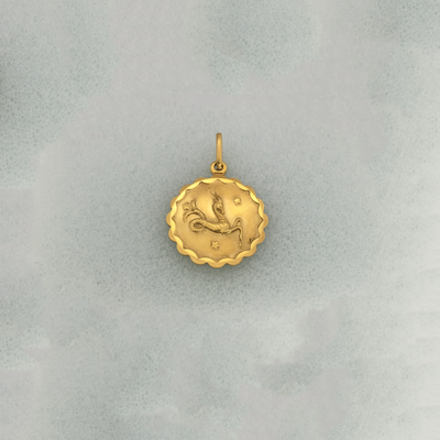 Capricorn Zodiac Sign Medallion Pendant (14K) - Lucky Diamond