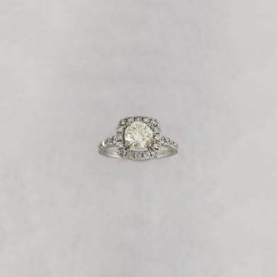 Diamond Engagement Ring (14K) - Lucky Diamond